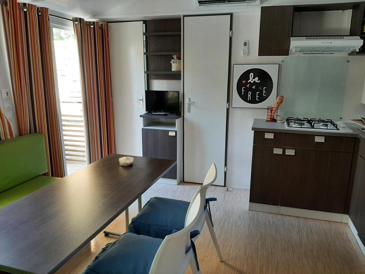 Mobile Home Entierement Equipe La Roque-d'Antheron Dış mekan fotoğraf