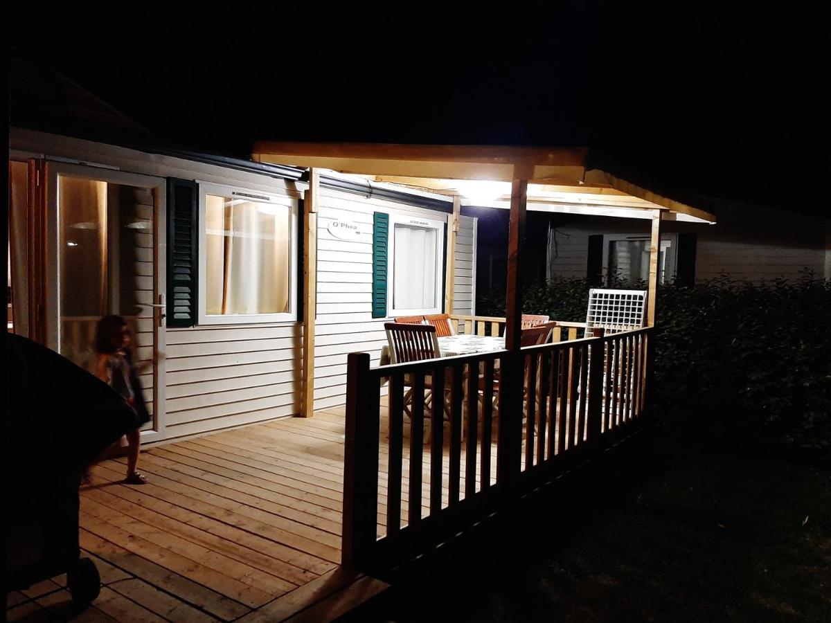 Mobile Home Entierement Equipe La Roque-d'Antheron Dış mekan fotoğraf