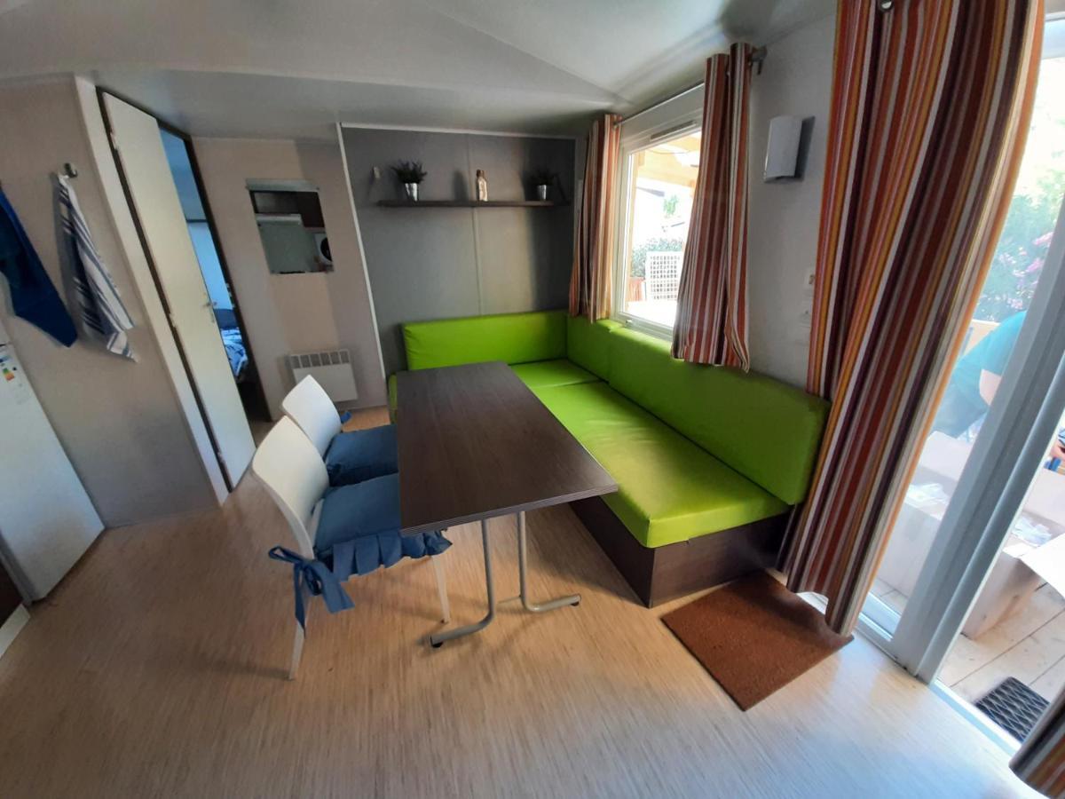 Mobile Home Entierement Equipe La Roque-d'Antheron Dış mekan fotoğraf
